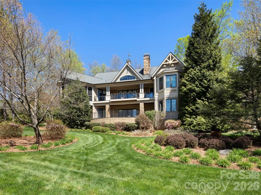 171 Walnut Valley Parkway Arden, NC 28704