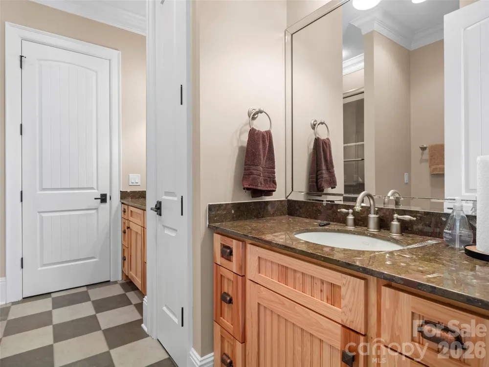 171 Walnut Valley Parkway Arden, NC 28704