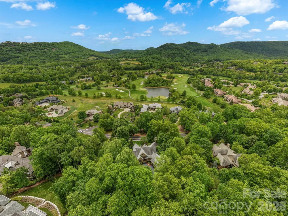 171 Walnut Valley Parkway Arden, NC 28704