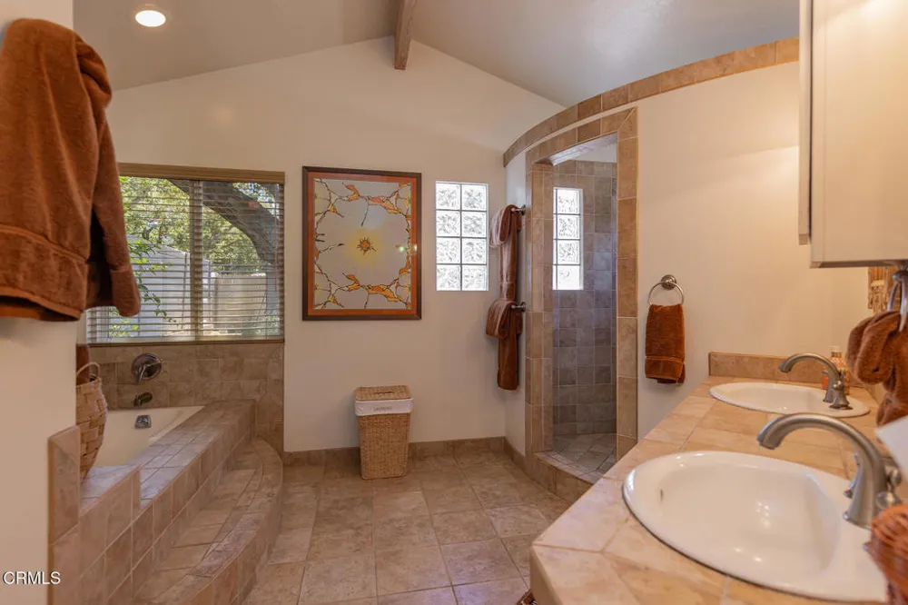 1284 Ferrara Drive Ojai, CA 93023