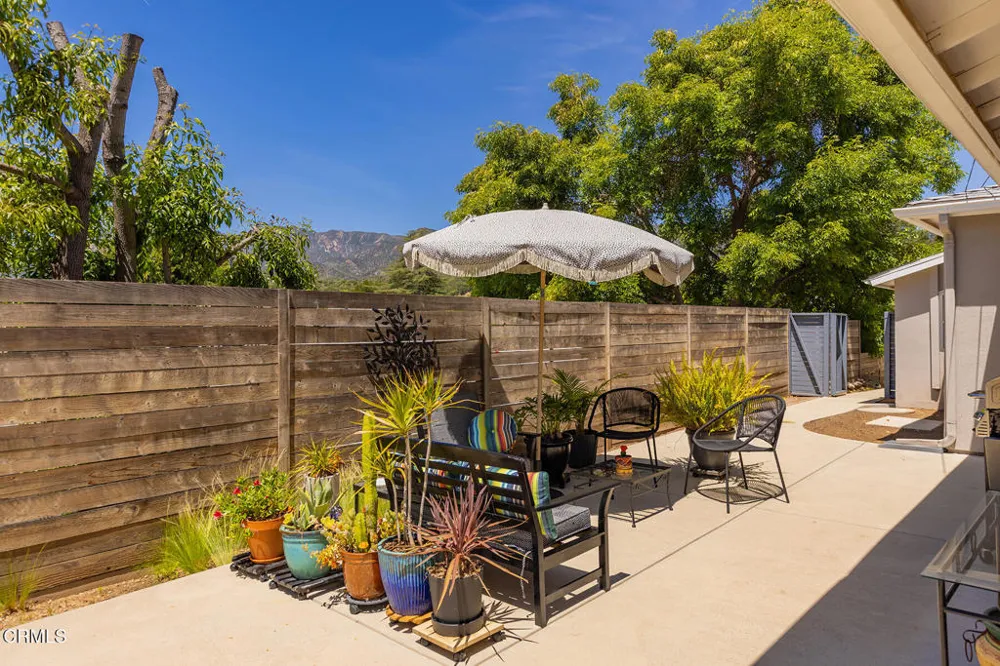 1284 Ferrara Drive Ojai, CA 93023