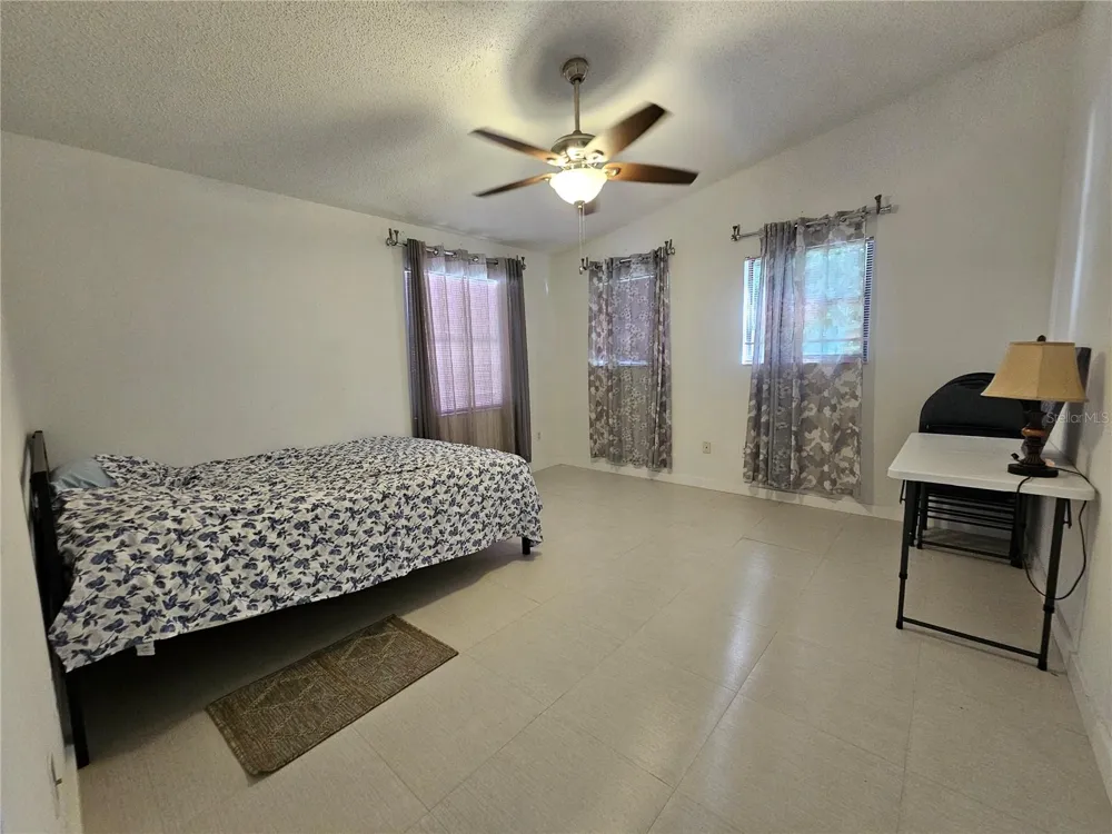 1885 FEATHER TREE CIRCLE Clearwater, FL 33765