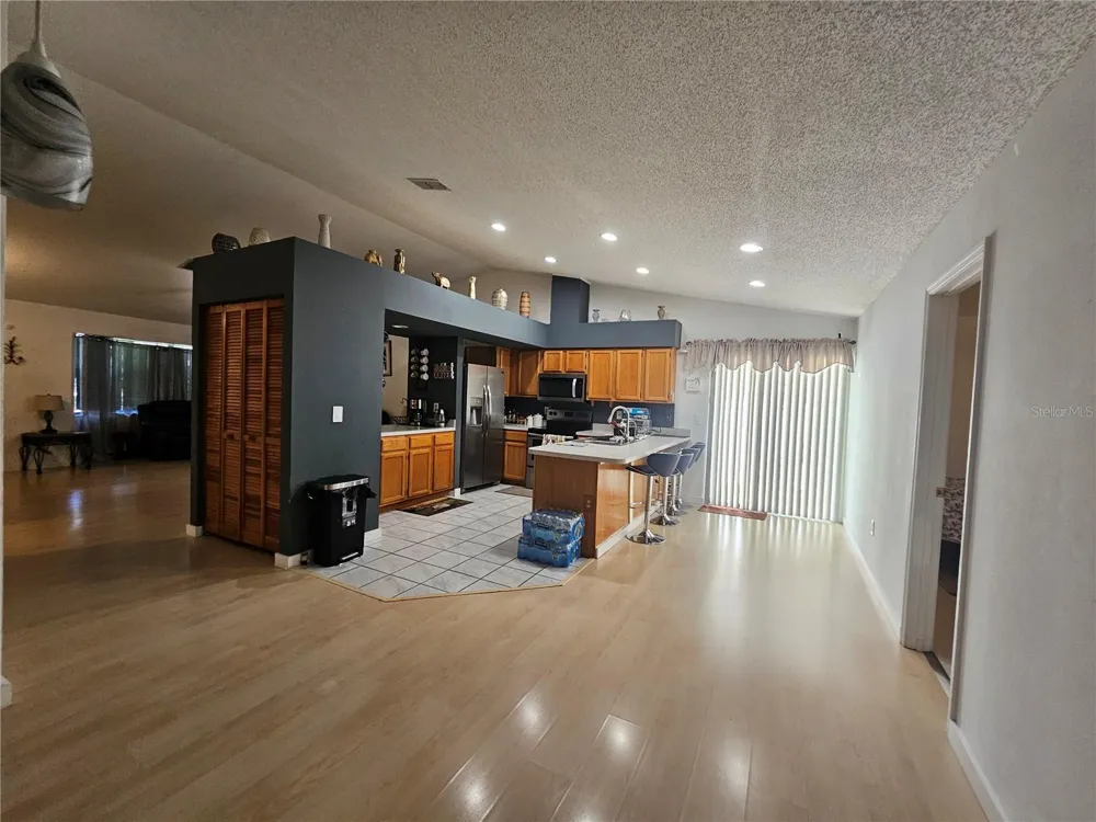 1885 FEATHER TREE CIRCLE Clearwater, FL 33765