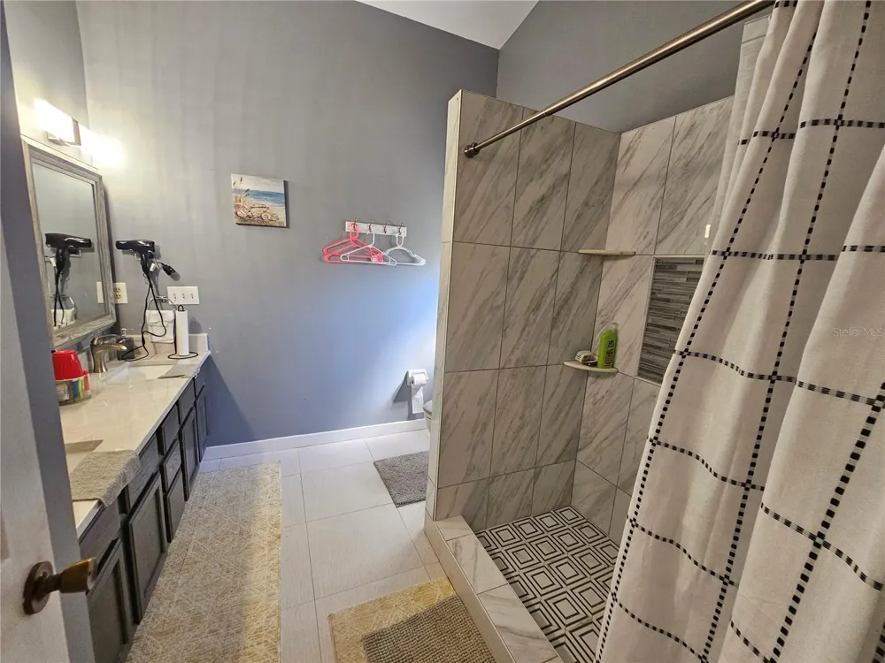 1885 FEATHER TREE CIRCLE Clearwater, FL 33765