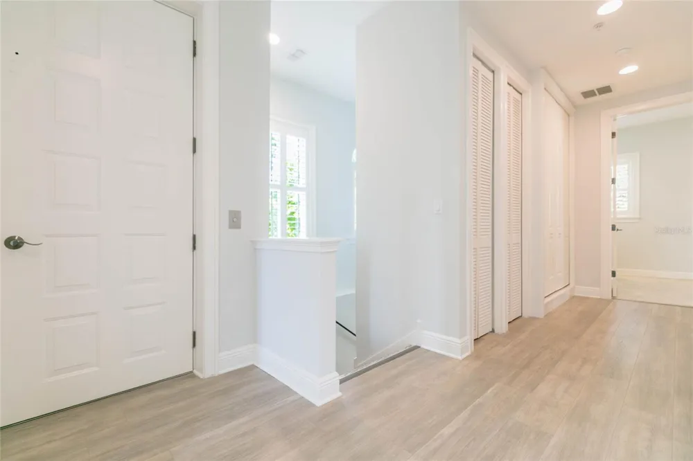 114 E DAVIS BOULEVARD #13 Tampa, FL 33606