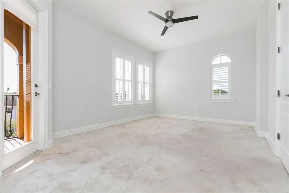 114 E DAVIS BOULEVARD #13 Tampa, FL 33606