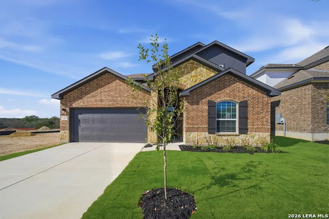 212 Ednie Ln Mico, TX 78056