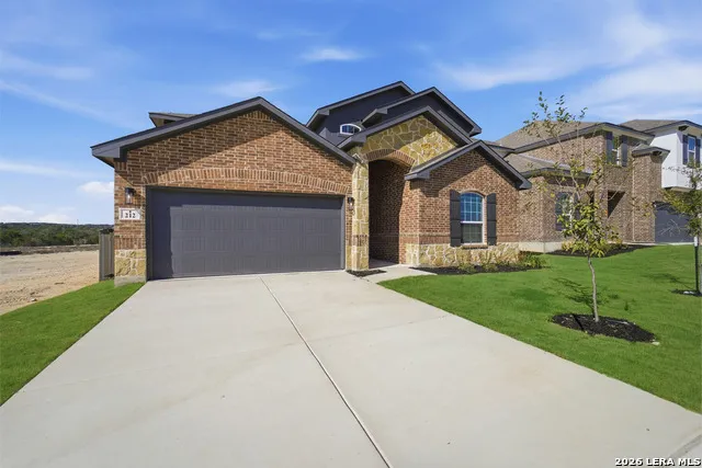 212 Ednie Ln Mico, TX 78056