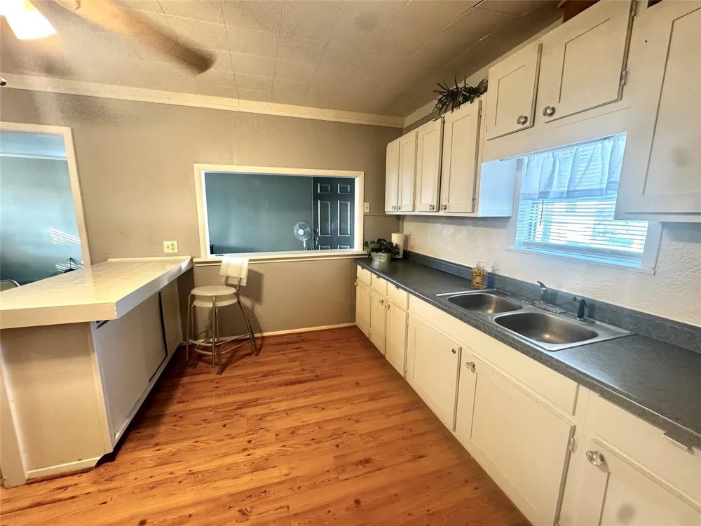 2165 County Road 457 La Ward, TX 77970