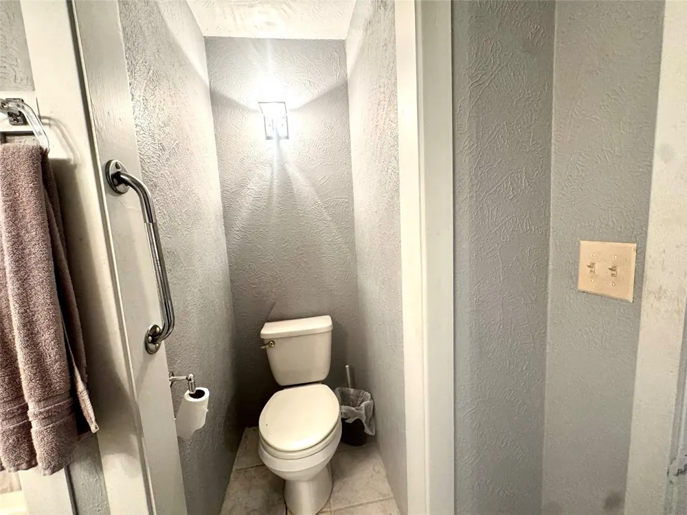 2165 County Road 457 La Ward, TX 77970