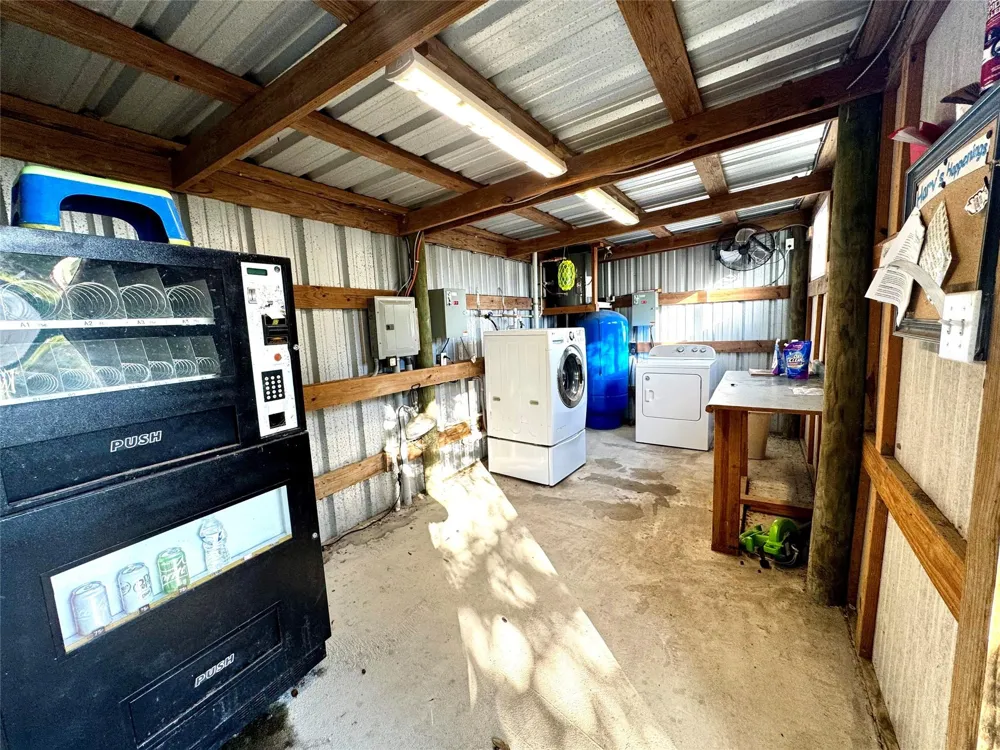 2165 County Road 457 La Ward, TX 77970
