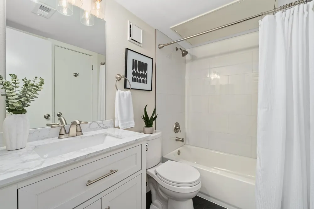 1015 E Yager Lane #187 Austin, TX 78753