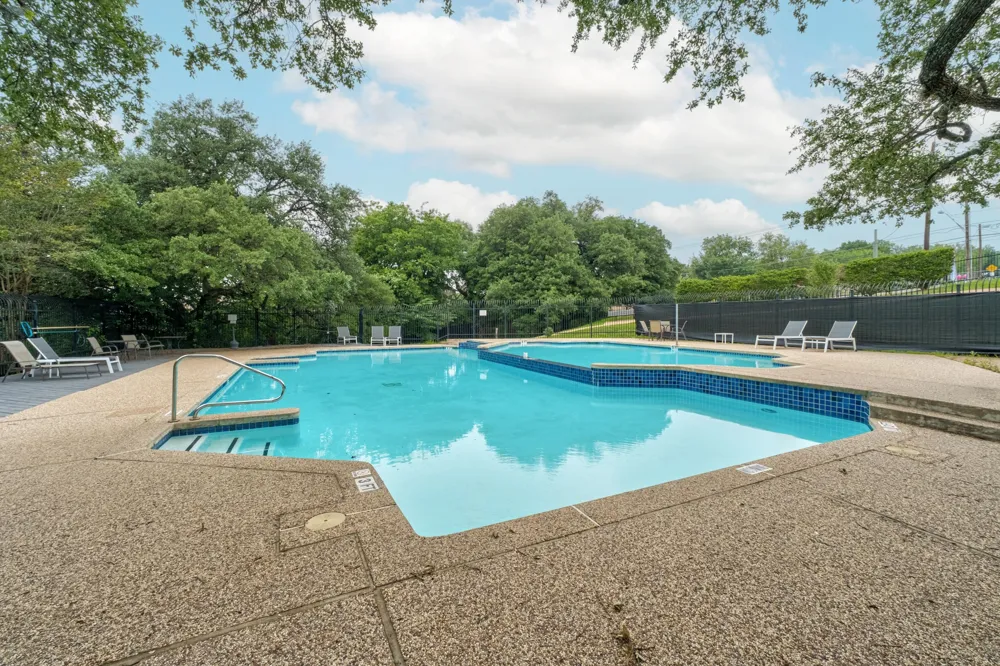 1015 E Yager Lane #187 Austin, TX 78753
