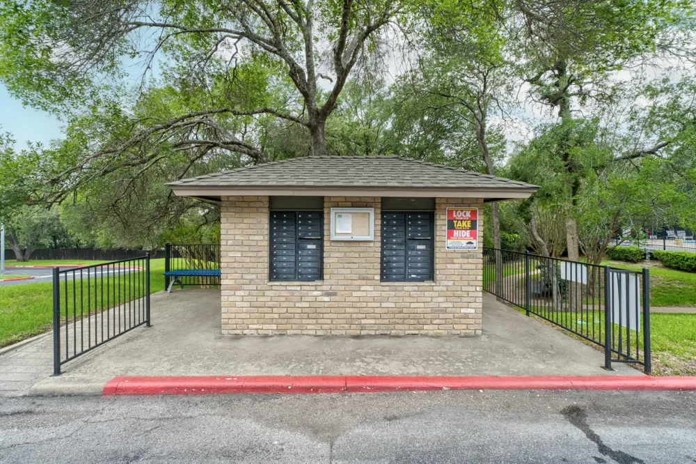 1015 E Yager Lane #187 Austin, TX 78753