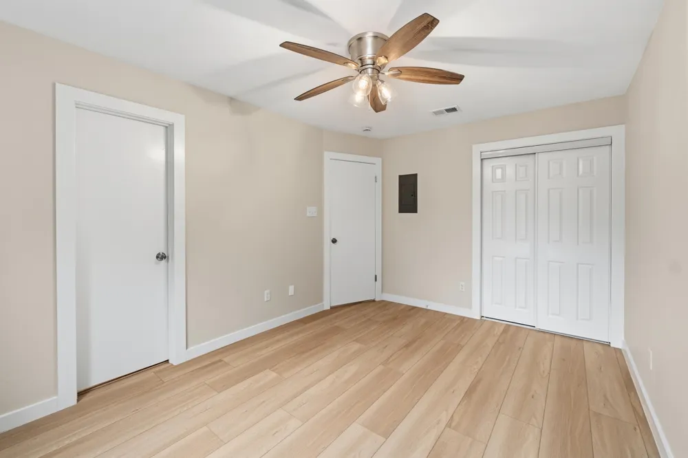 1015 E Yager Lane #187 Austin, TX 78753