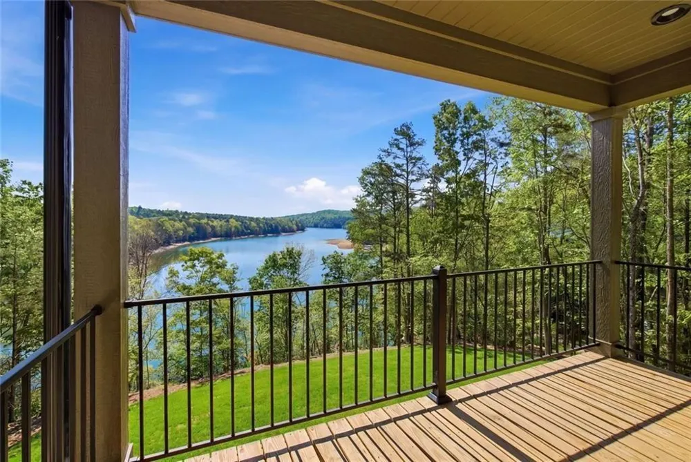 11 Falcon Drive Blairsville, GA 30512