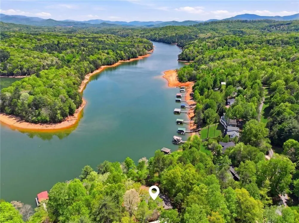 11 Falcon Drive Blairsville, GA 30512