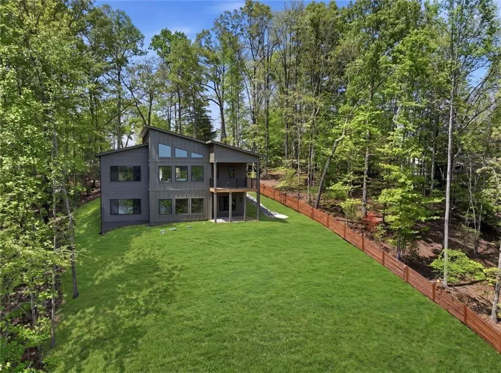 11 Falcon Drive Blairsville, GA 30512