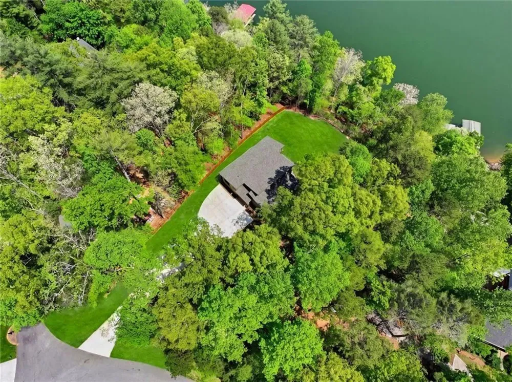 11 Falcon Drive Blairsville, GA 30512