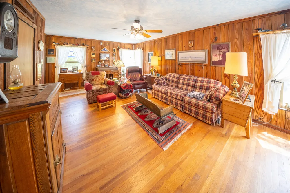 502 Brown Street Hamilton, TX 76531