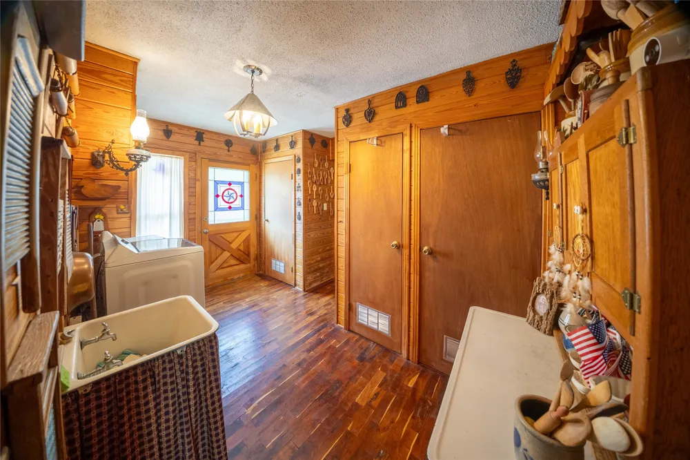 502 Brown Street Hamilton, TX 76531