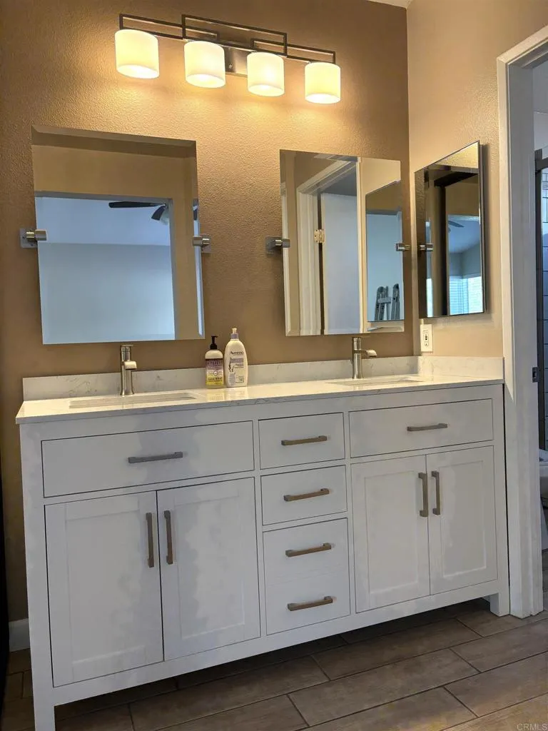 8754 Park Run Road San Diego, CA 92129