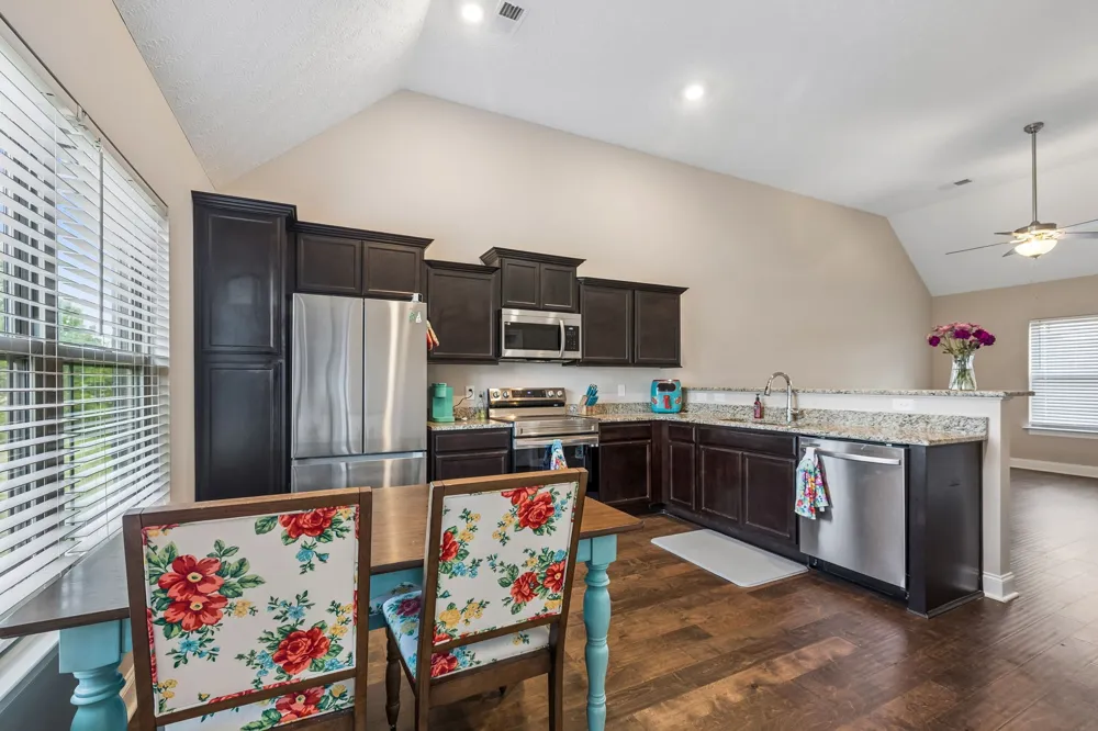5444 Marisack Ct Christiana, TN 37037