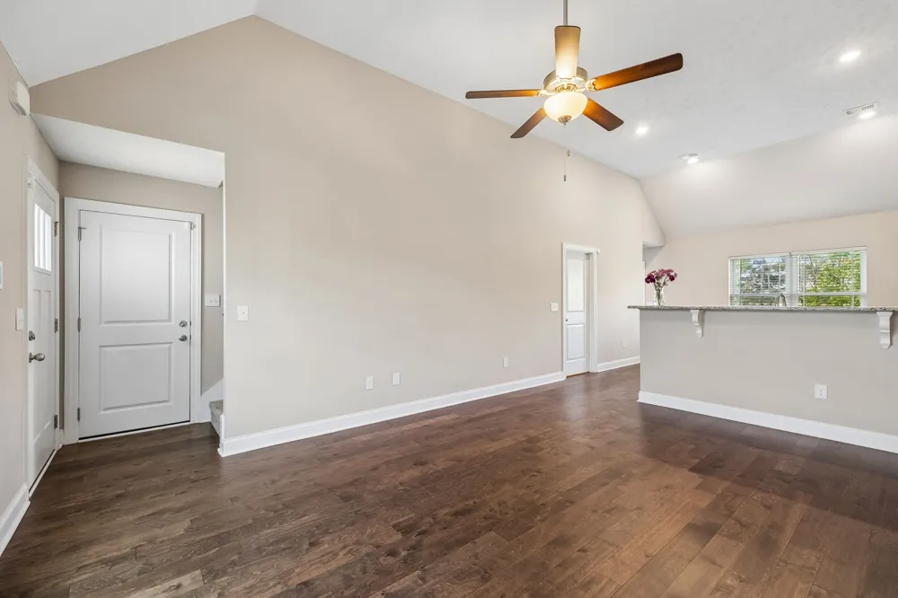 5444 Marisack Ct Christiana, TN 37037