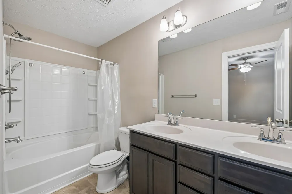 5444 Marisack Ct Christiana, TN 37037