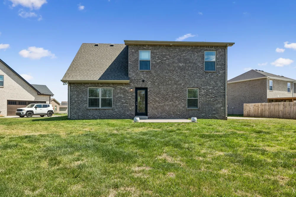5444 Marisack Ct Christiana, TN 37037