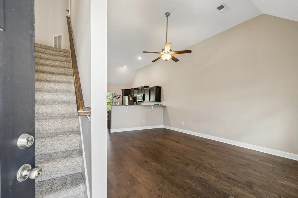 5444 Marisack Ct Christiana, TN 37037