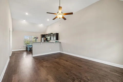 5444 Marisack Ct