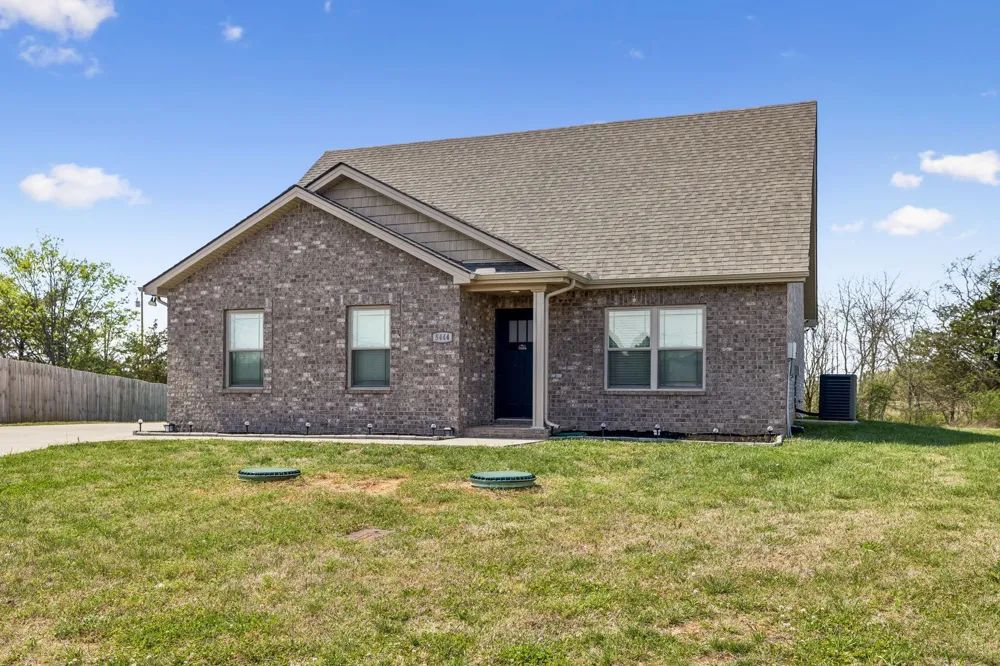 5444 Marisack Ct Christiana, TN 37037