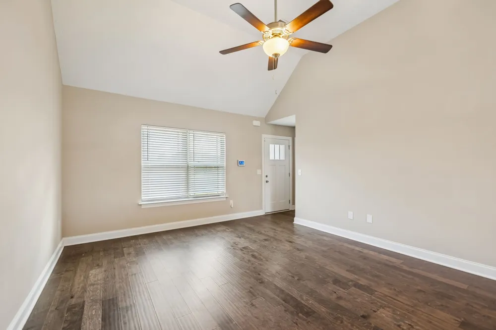 5444 Marisack Ct Christiana, TN 37037