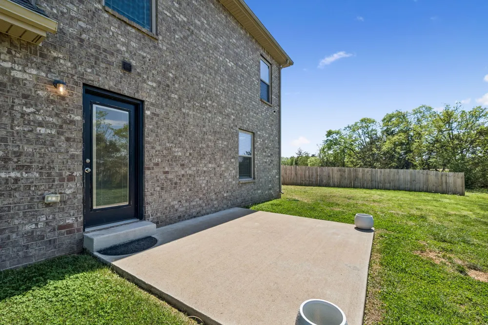 5444 Marisack Ct Christiana, TN 37037