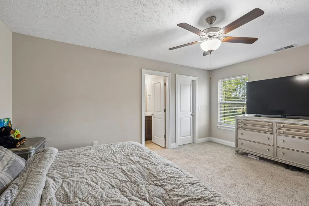 5444 Marisack Ct Christiana, TN 37037
