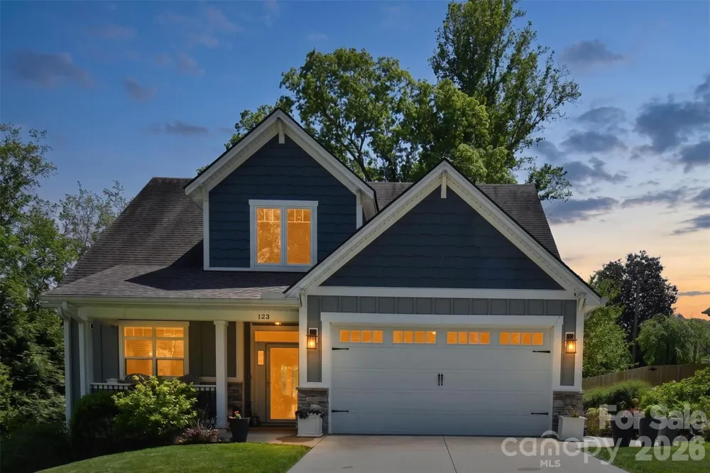 123 White Oak Road Extension Arden, NC 28704