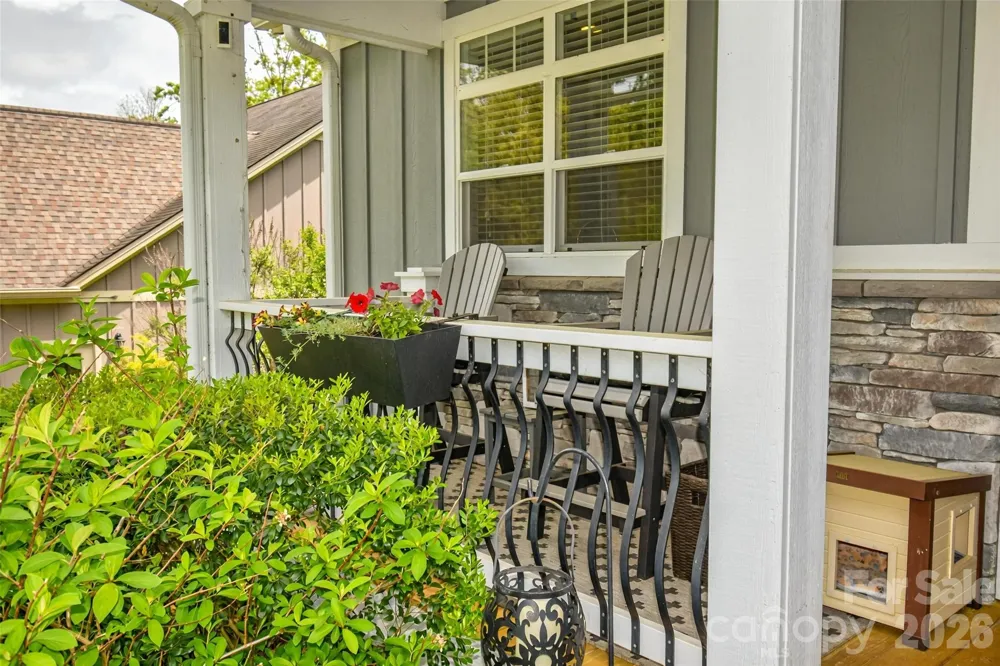 123 White Oak Road Extension Arden, NC 28704