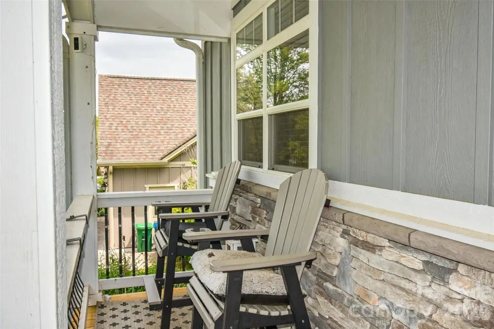 123 White Oak Road Extension Arden, NC 28704