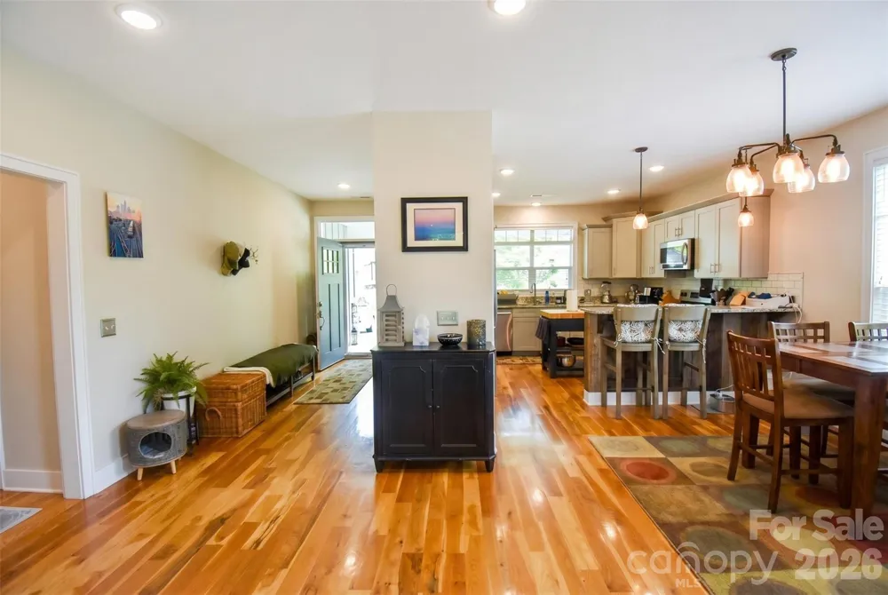 123 White Oak Road Extension Arden, NC 28704