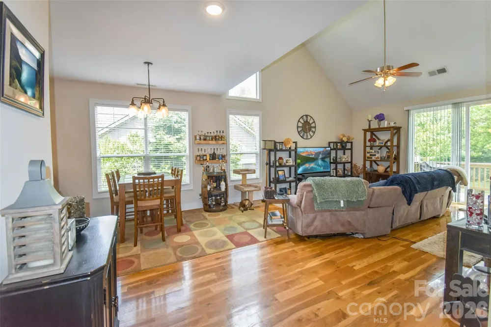 123 White Oak Road Extension Arden, NC 28704
