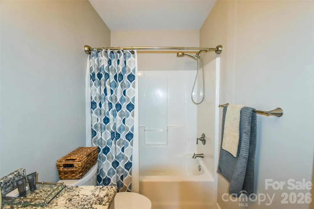 123 White Oak Road Extension Arden, NC 28704