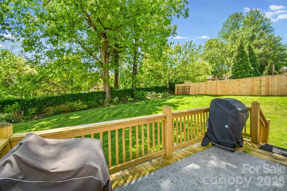 123 White Oak Road Extension Arden, NC 28704