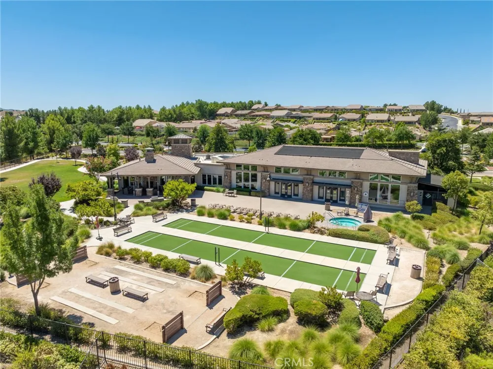 467 Madera Creek Beaumont, CA 92223