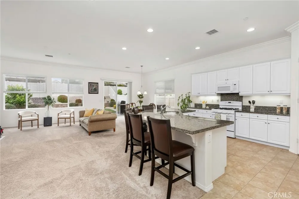 467 Madera Creek Beaumont, CA 92223
