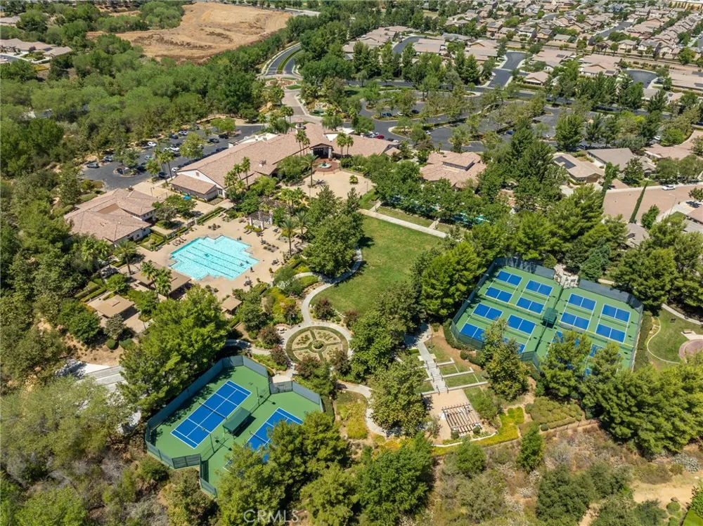 467 Madera Creek Beaumont, CA 92223