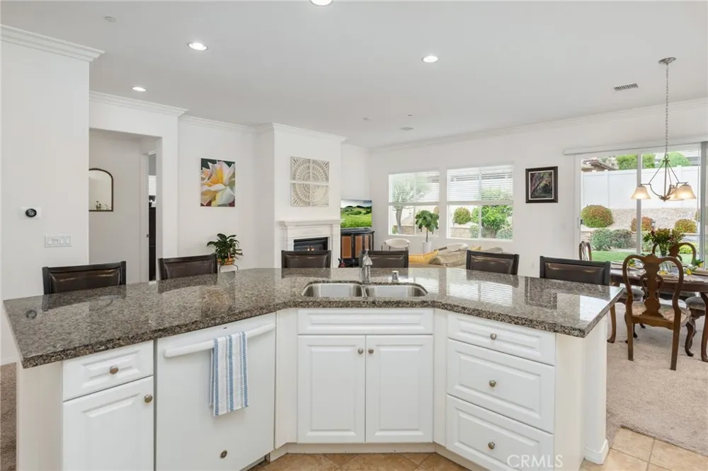467 Madera Creek Beaumont, CA 92223