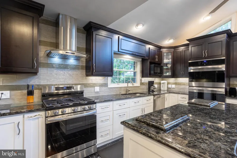 7908 IVY LANE Baltimore, MD 21208