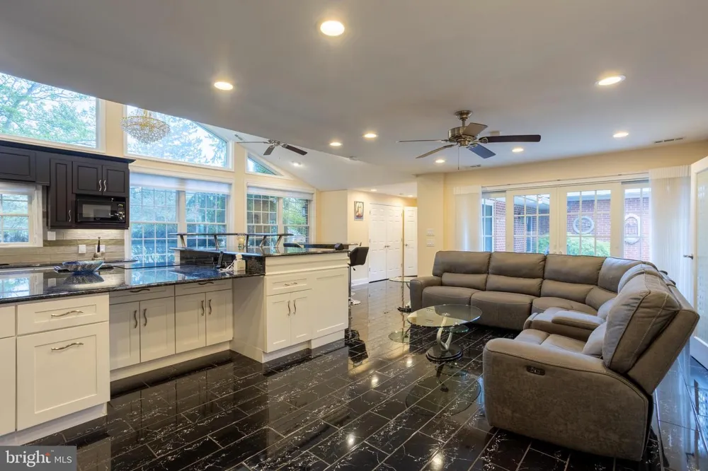 7908 IVY LANE Baltimore, MD 21208