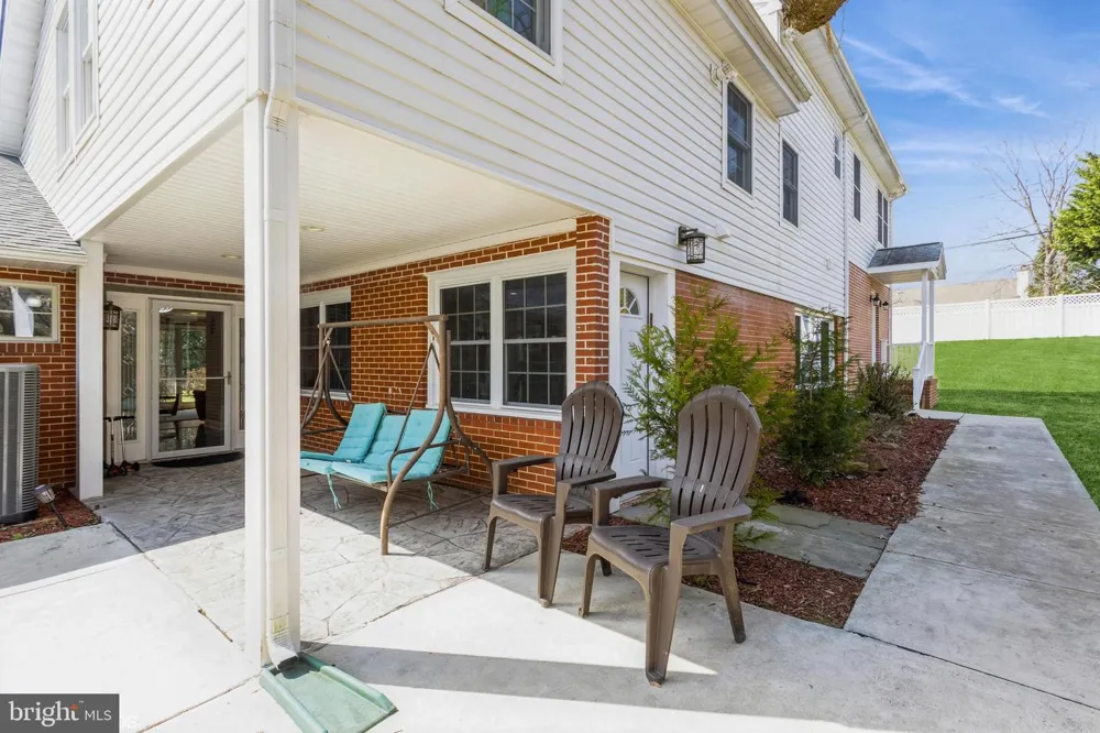7908 IVY LANE Baltimore, MD 21208
